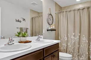 473 SE Streamlet Ave, Port Saint Lucie, FL 34983 - Photo 24