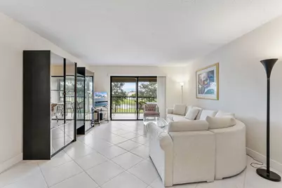 7260 Kinghurst Drive #205, Delray Beach, FL 33446 - Photo 10