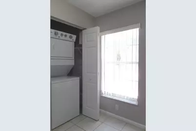 862 Summit Lake Drive, West Palm Beach, FL 33406 - Photo 8