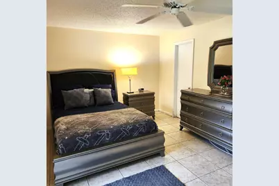 219 Coventry #J, West Palm Beach, FL 33417 - Photo 10