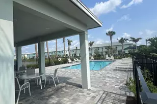 526 Salisbury Cir, Fort Pierce, FL 34982 - Photo 16