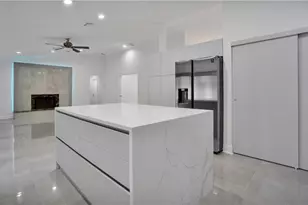 11159 NW 10th Pl, Coral Springs, FL 33071 - Photo 6