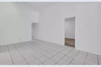 7755 E Kenway Pl Place E, Boca Raton, FL 33433 - Photo 6