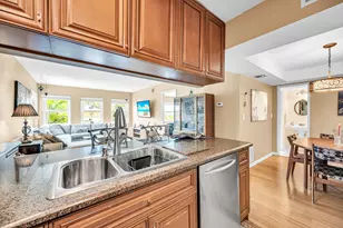 615 NE 12th Ave, Fort Lauderdale, FL 33304 - Photo 14