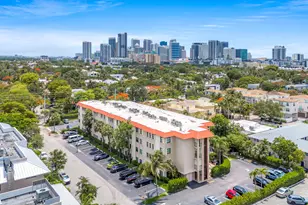 615 NE 12th Ave, Fort Lauderdale, FL 33304 - Photo 1