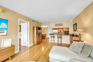 615 NE 12th Ave, Fort Lauderdale, FL 33304 - Photo 8