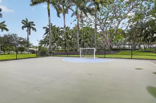 4299 Laurel Ridge Cir, Weston, FL 33331 - Photo 84