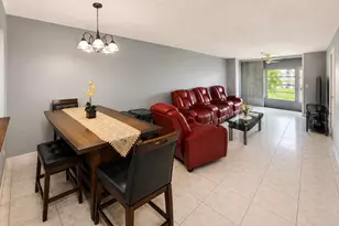 2750 W Sunrise Lakes Dr W, Sunrise, FL 33322 - Photo 4