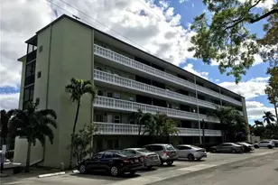 1425 Arthur St, Hollywood, FL 33020 - Photo 4
