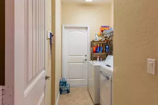 4376 NW Oakbrook Cir, Jensen Beach, FL 34957 - Photo 20