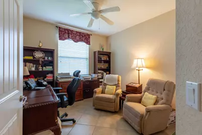 4376 NW Oakbrook Circle, Jensen Beach, FL 34957 - Photo 10