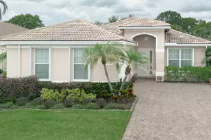4376 NW Oakbrook Cir, Jensen Beach, FL 34957 - Photo 24