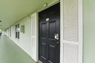 801 W Oakland Park Blvd, Oakland Park, FL 33311 - Photo 2