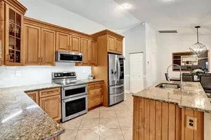 5147 NW 59th Way, Coral Springs, FL 33067 - Photo 8