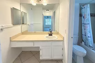 9935 Pineapple Tree Dr, Boynton Beach, FL 33436 - Photo 10