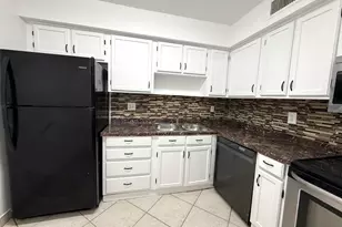 9935 Pineapple Tree Dr, Boynton Beach, FL 33436 - Photo 2