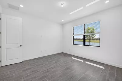 10644 NW Wilgrove Lane, Port Saint Lucie, FL 34987 - Photo 14