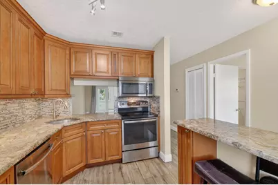 112 Lake Olive Drive, Royal Palm Beach, FL 33411 - Photo 10