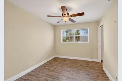 112 Lake Olive Drive, Royal Palm Beach, FL 33411 - Photo 32