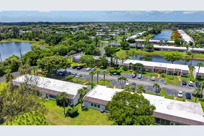 112 Lake Olive Drive, Royal Palm Beach, FL 33411 - Photo 52