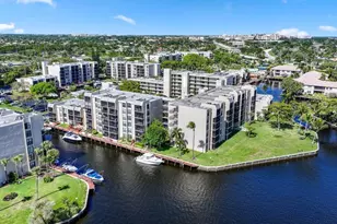 9 Royal Palm Way, Boca Raton, FL 33432 - Photo 2