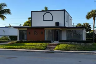 13 SW 10th St, Deerfield Beach, FL 33441 - Photo 1