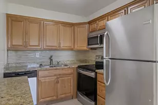 186 Norwich H, West Palm Beach, FL 33417 - Photo 6