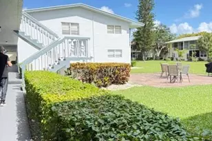 186 Norwich, West Palm Beach, FL 33417 - Photo 1