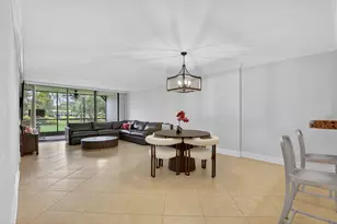 1627 Riverview Rd, Deerfield Beach, FL 33441 - Photo 10