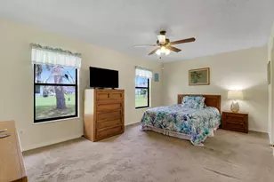 464 NW Ravenswood Ln, Port Saint Lucie, FL 34983 - Photo 18
