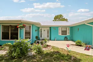 464 NW Ravenswood Ln, Port Saint Lucie, FL 34983 - Photo 2