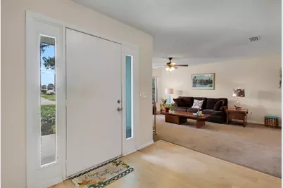 464 NW Ravenswood Lane, Port Saint Lucie, FL 34983 - Photo 4
