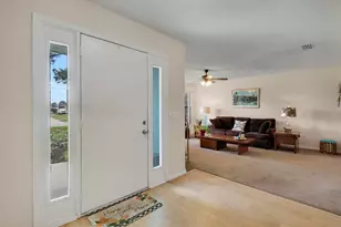464 NW Ravenswood Ln, Port Saint Lucie, FL 34983 - Photo 4