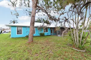 464 NW Ravenswood Ln, Port Saint Lucie, FL 34983 - Photo 32