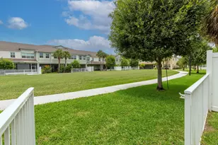 63 Dogwood Ct, Royal Palm Beach, FL 33411 - Photo 28