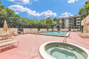 2501 Riverside Dr, Coral Springs, FL 33065 - Photo 6