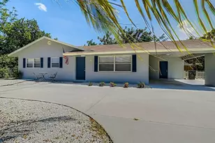 1944 Holman Dr, North Palm Beach, FL 33408 - Photo 1