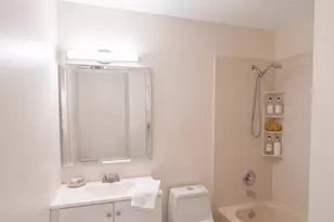 10571 Royal Palm Blvd, Coral Springs, FL 33065 - Photo 8