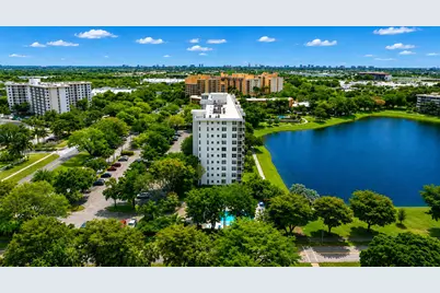 2900 N Course Drive #208, Pompano Beach, FL 33069 - Photo 12