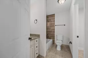 371 SW Butler Ave, Port Saint Lucie, FL 34983 - Photo 20