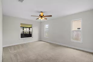 371 SW Butler Ave, Port Saint Lucie, FL 34983 - Photo 18
