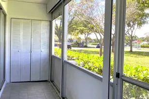 256 Mansfield, Boca Raton, FL 33434 - Photo 16