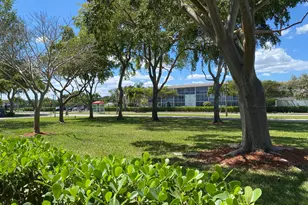 256 Mansfield, Boca Raton, FL 33434 - Photo 6