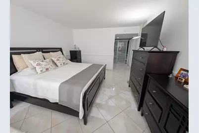 3140 S Ocean Drive, Hallandale Beach, FL 33009 - Photo 22