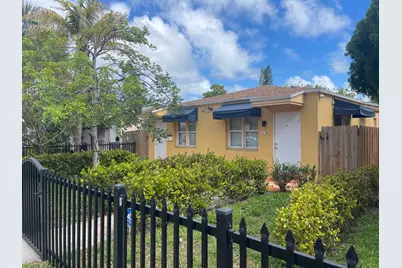 1948 Buchanan Street, Hollywood, FL  - Photo 10