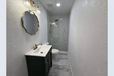 160 SE 15th Avenue, Pompano Beach, FL 33060 - Photo 1