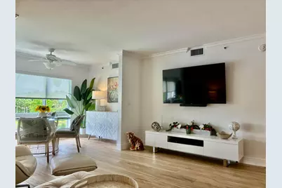 5778 Crystal Shores Drive #303, Boynton Beach, FL 33437 - Photo 12