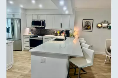 5778 Crystal Shores Drive #303, Boynton Beach, FL 33437 - Photo 2