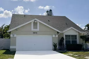 3814 Circle Lake Dr, West Palm Beach, FL 33417 - Photo 1