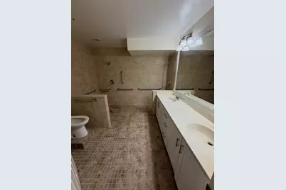 3814 Circle Lake Drive, West Palm Beach, FL 33417 - Photo 2